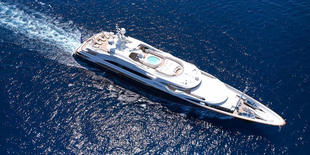 Mega Motor Yacht SUNDAY
