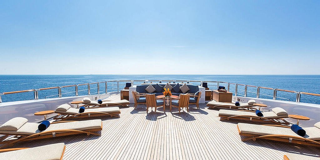 Motor-Yacht-Wheels-6-Hellas-Yachting Mega Motor Yacht WHEELS