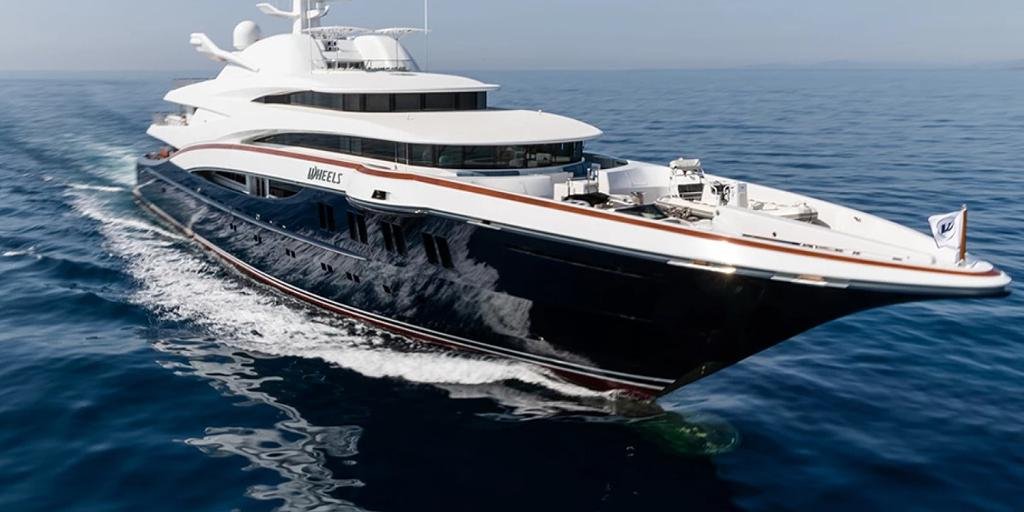 Motor-Yacht-Wheels-Hellas-Yachting Mega Motor Yacht WHEELS