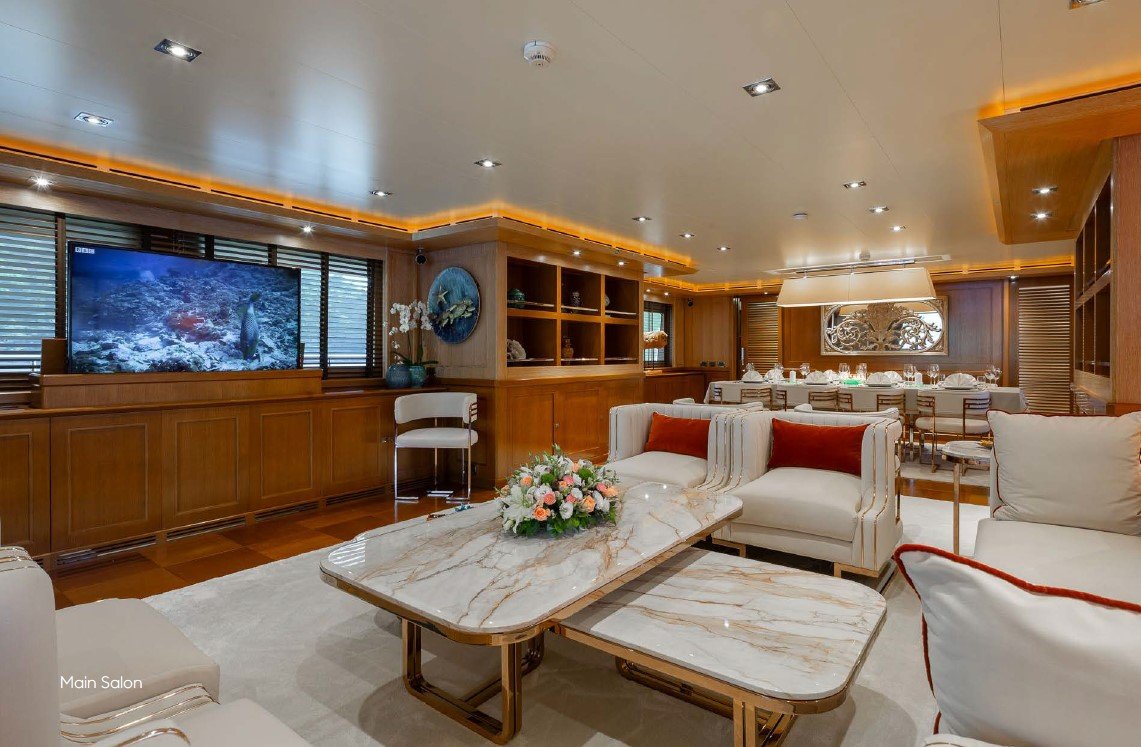 Mega Motor Yacht LADY I