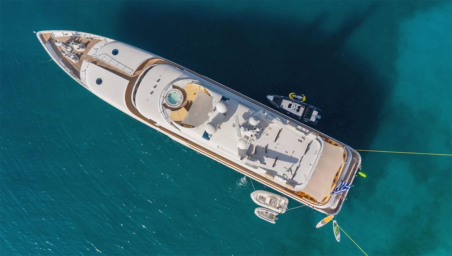 Motor-yacht-VERA-4 Mega Motor Yacht VERA