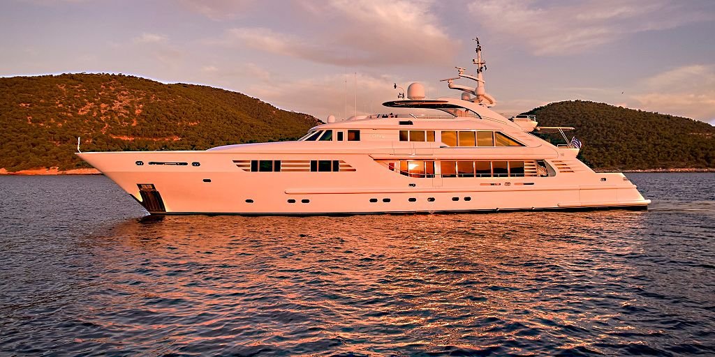 Mega Motor Yacht OASIS