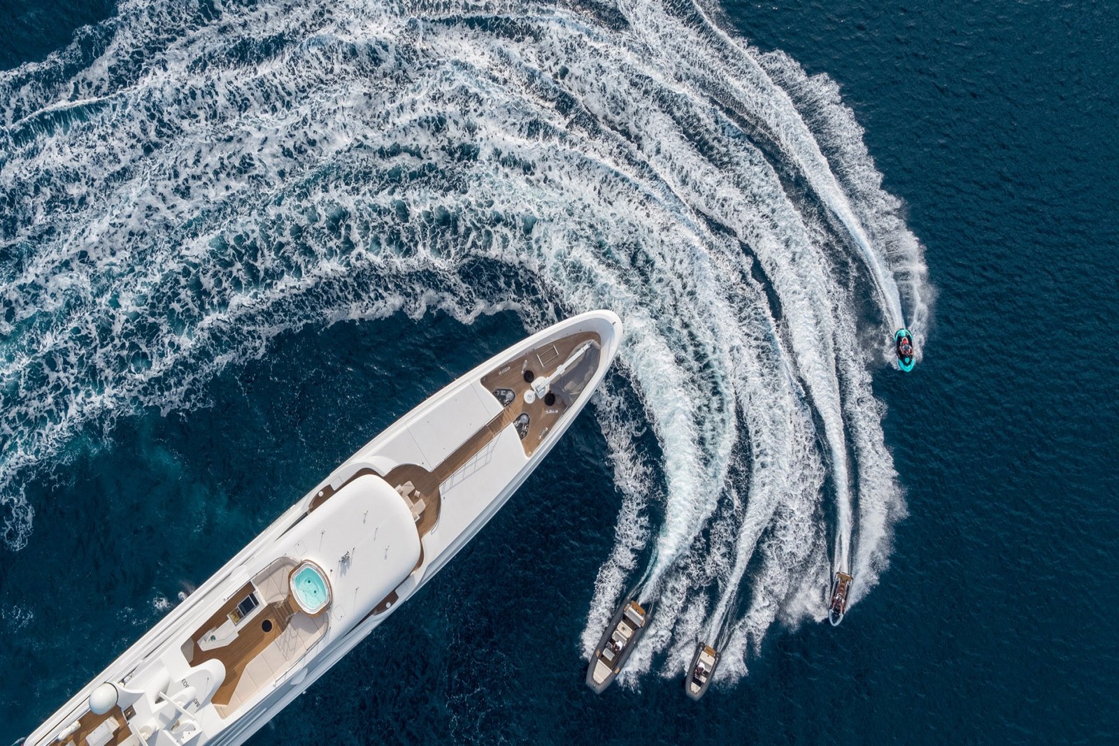 Mega Motor Yacht O’MATHILDE