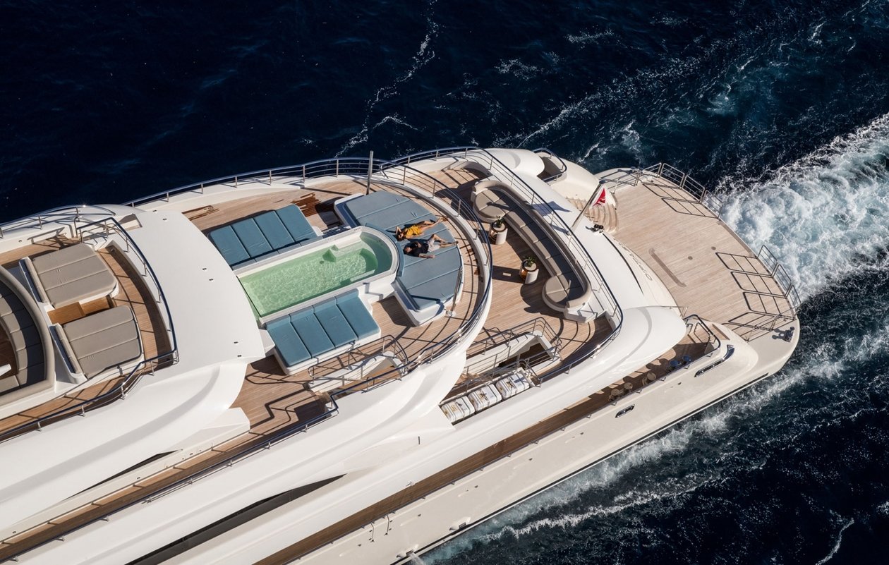 Optasia-35-HELLAS-YACHTING Mega Motor Yacht O’PTASIA