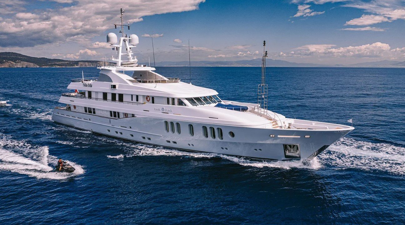 Mega Motor Yacht RARE FIND