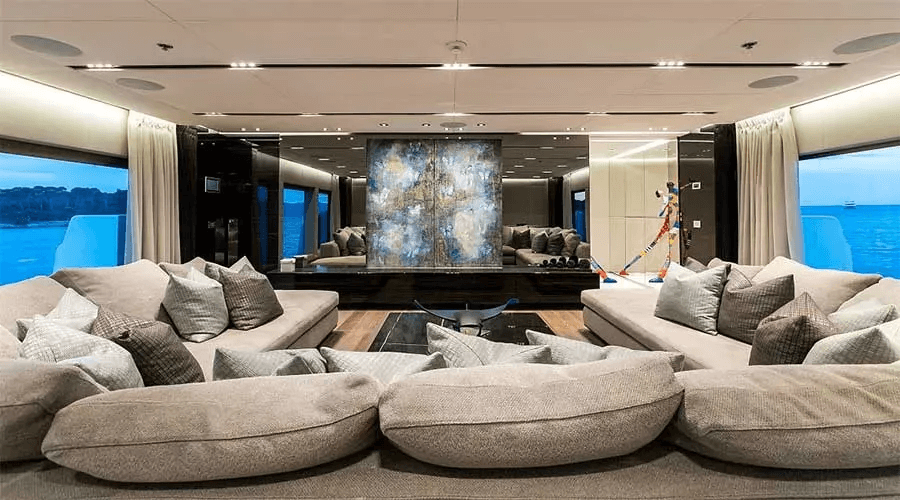 Mega Motor Yacht OURANOS