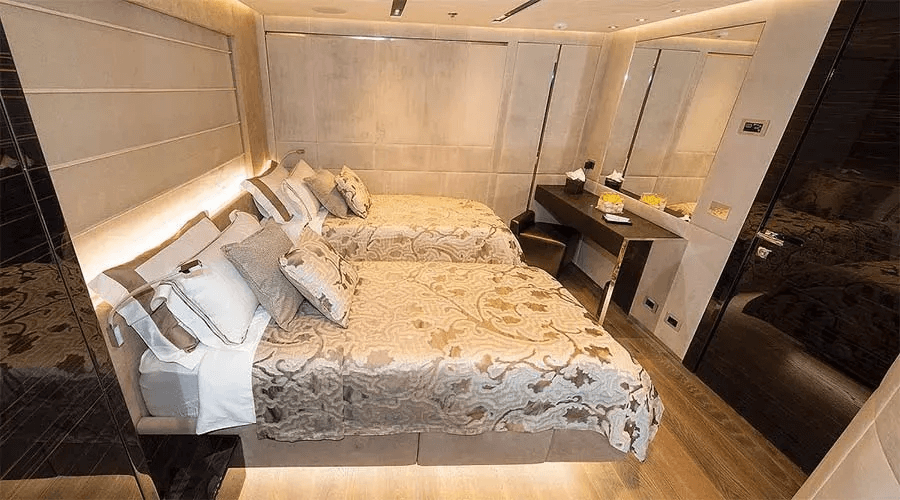 Mega Motor Yacht OURANOS