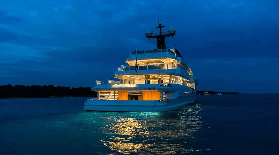 Mega Motor Yacht OURANOS