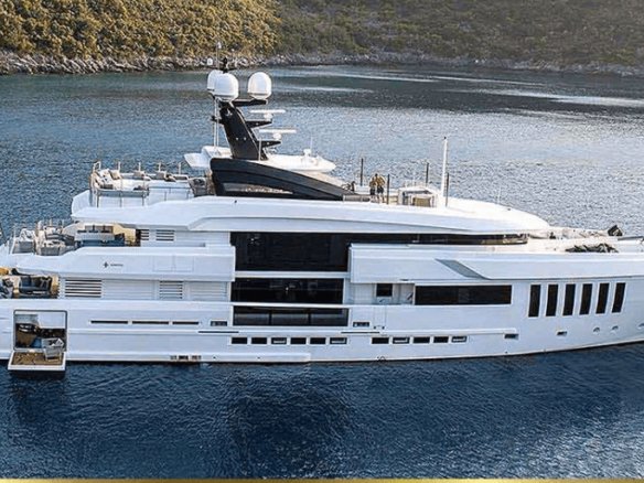 Mega Motor Yacht OURANOS