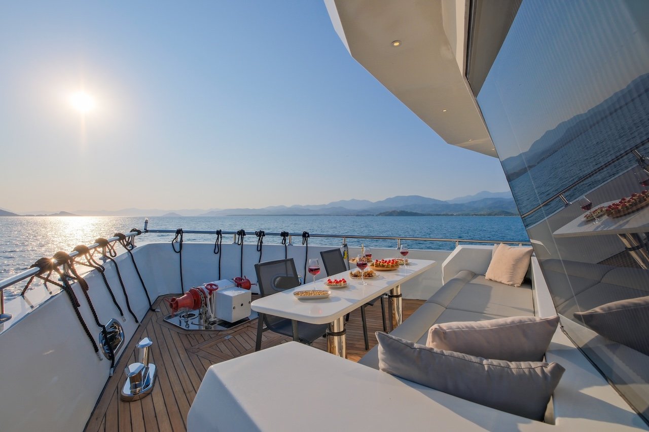 Alfa Luxury Trawler