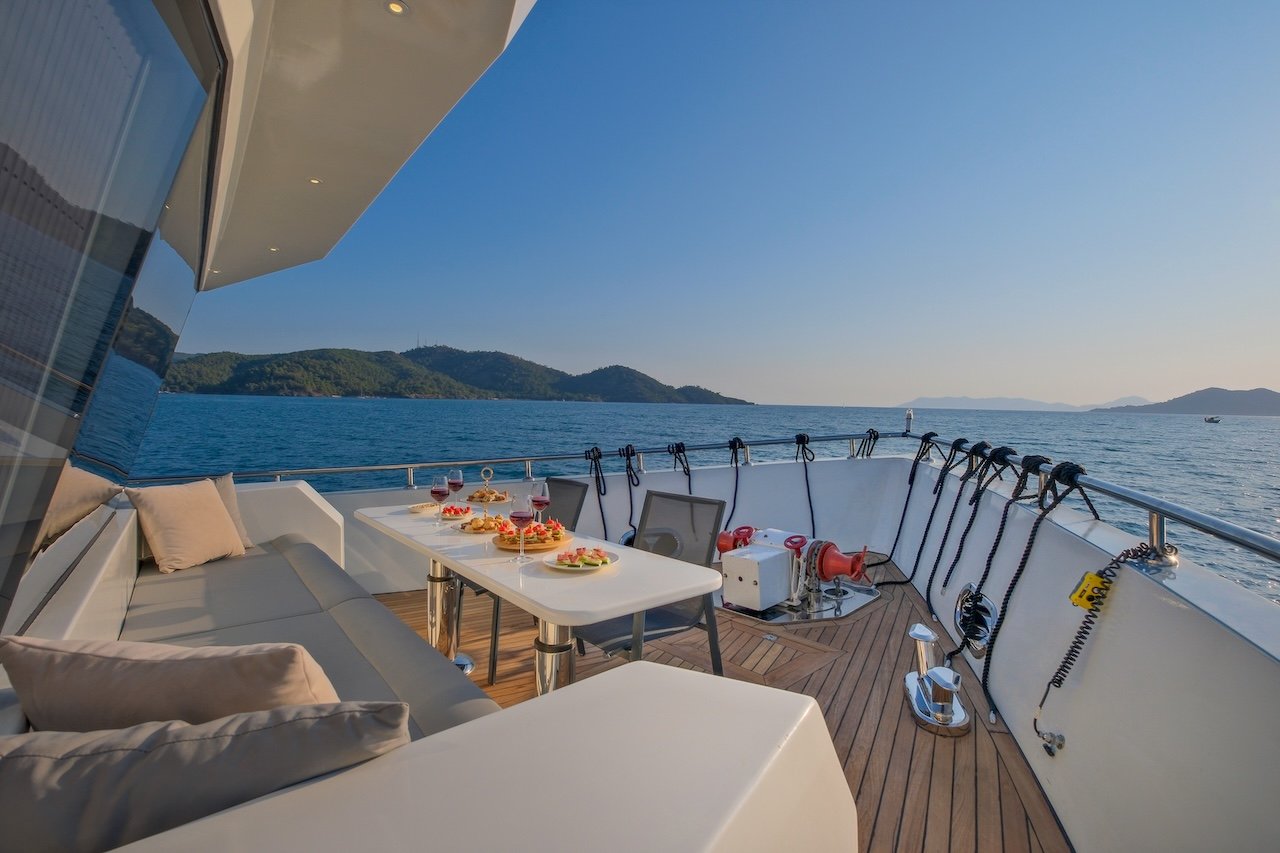 Alfa Luxury Trawler