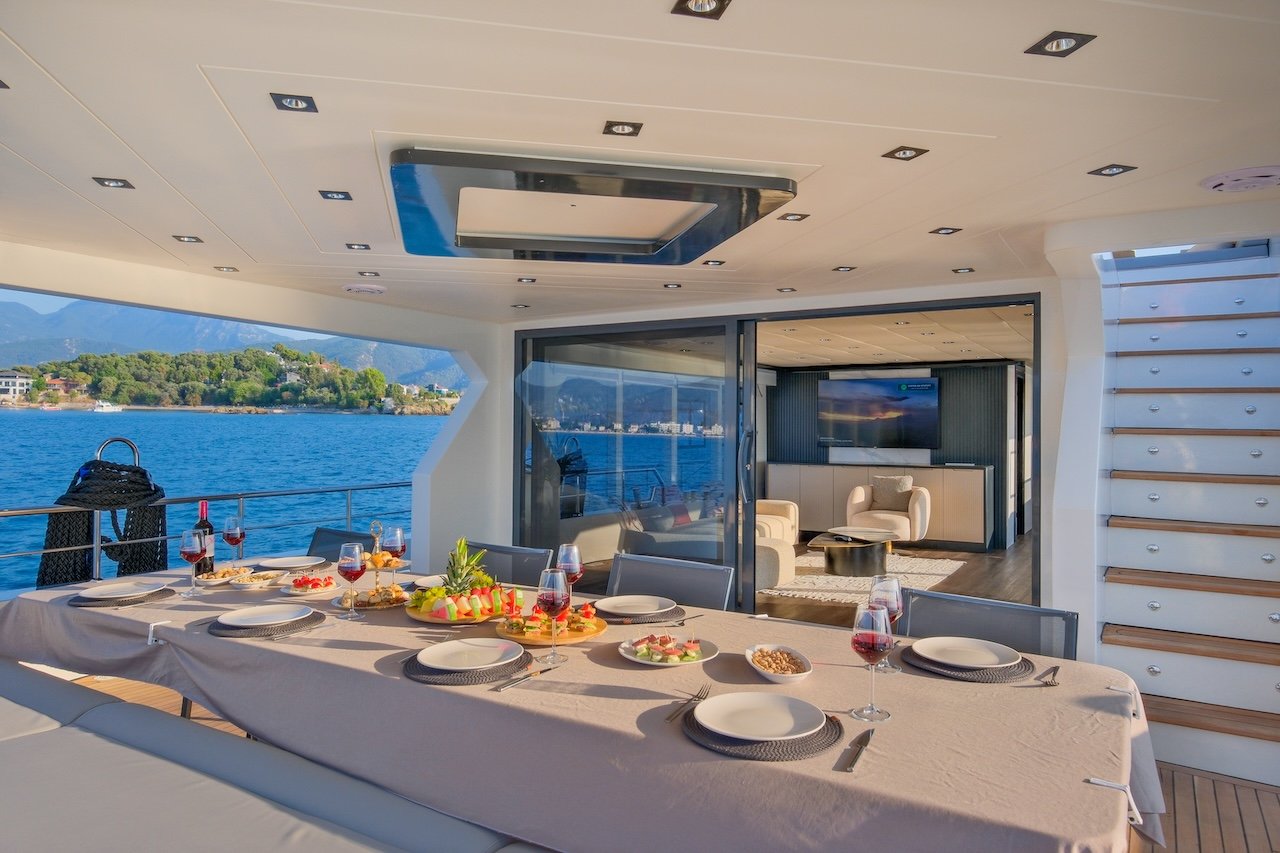 Alfa Luxury Trawler