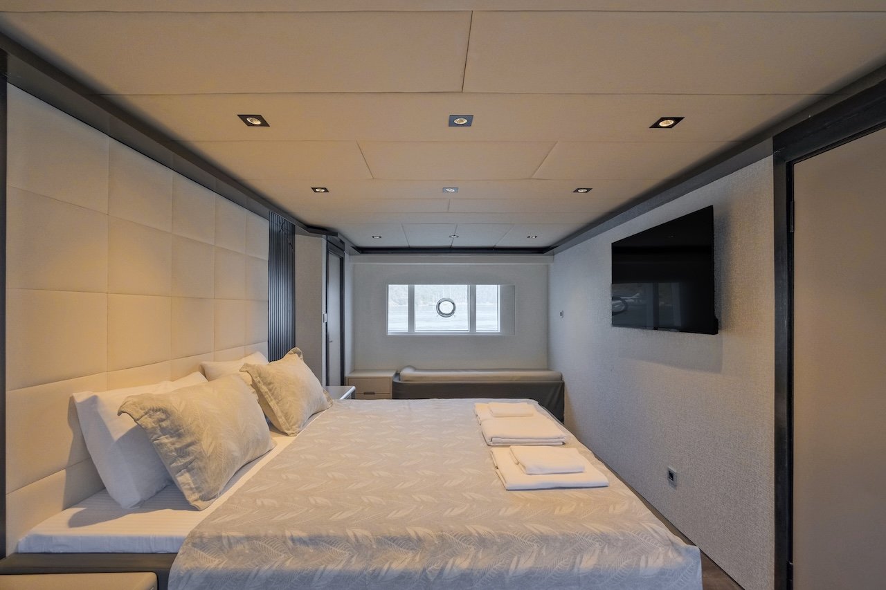 Alfa Luxury Trawler