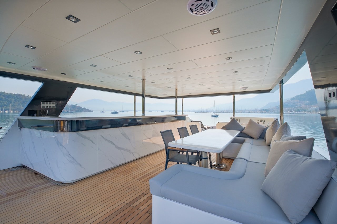 Alfa Luxury Trawler