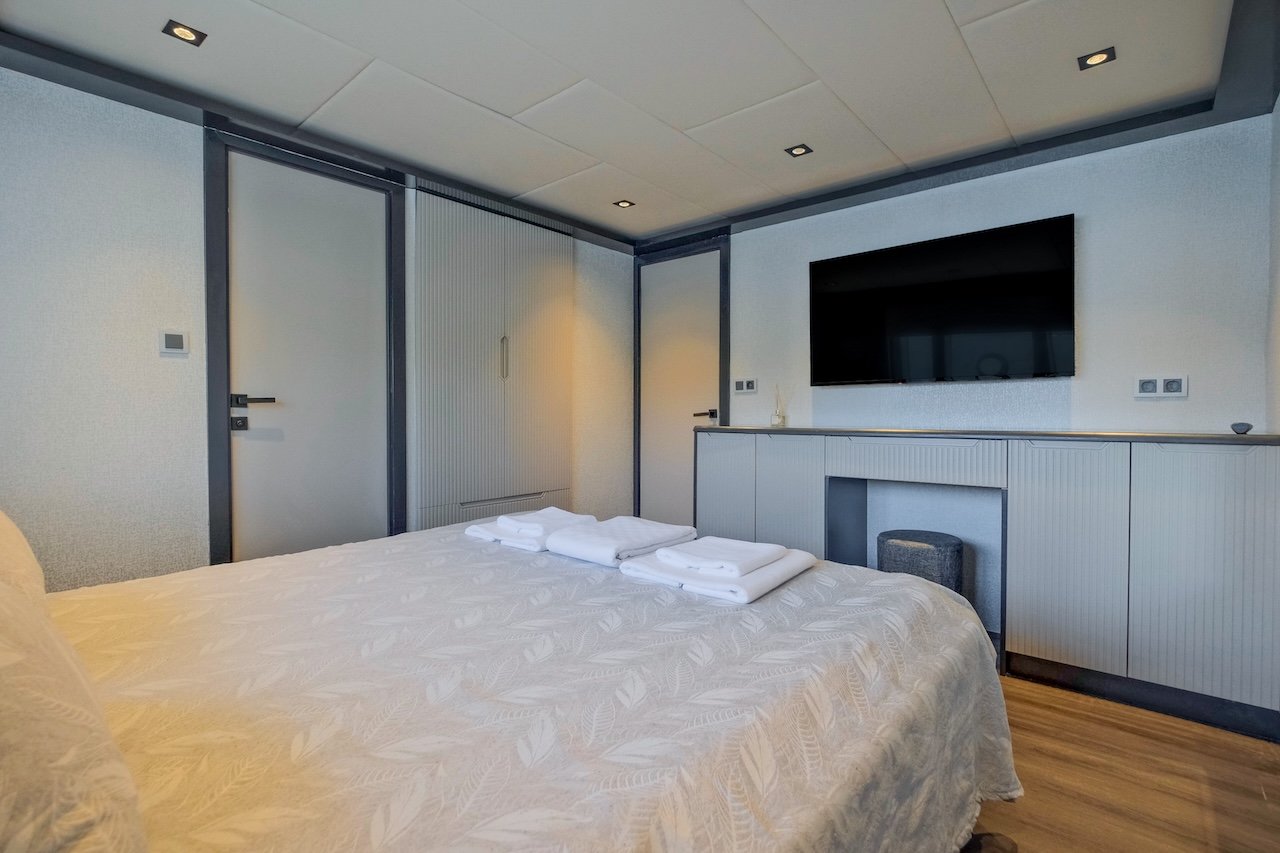 Alfa Luxury Trawler