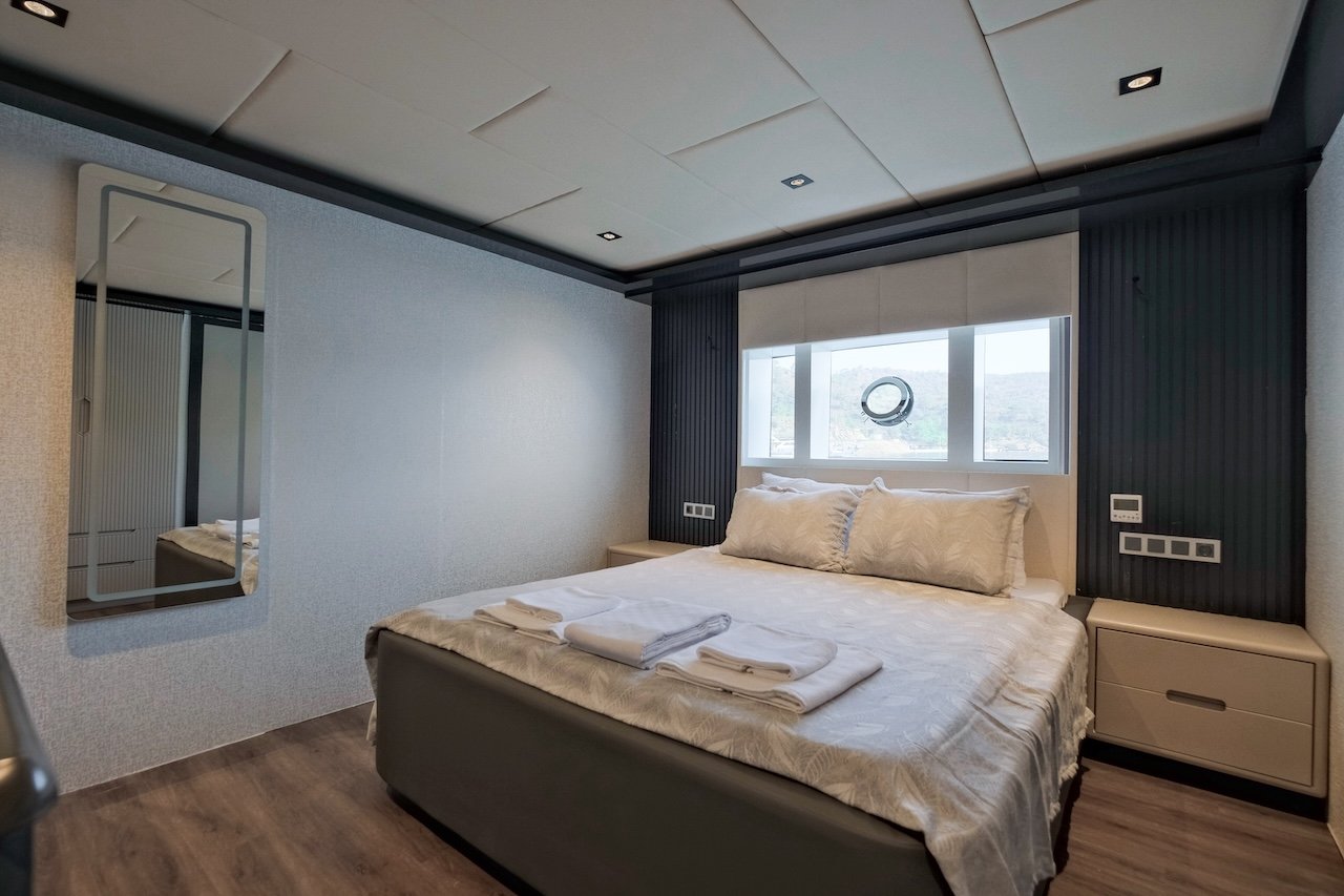 Alfa Luxury Trawler