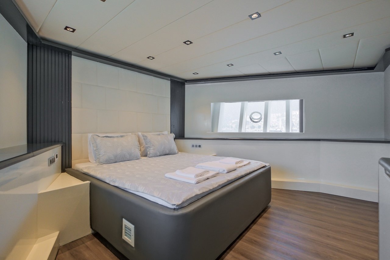 Alfa Luxury Trawler
