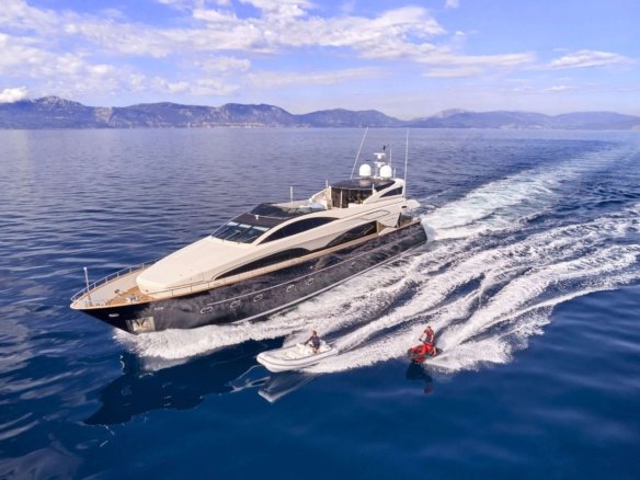 Luxury Motor Yacht BEYOND