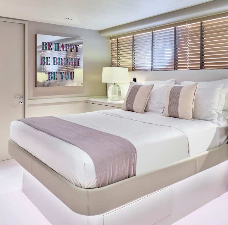 780