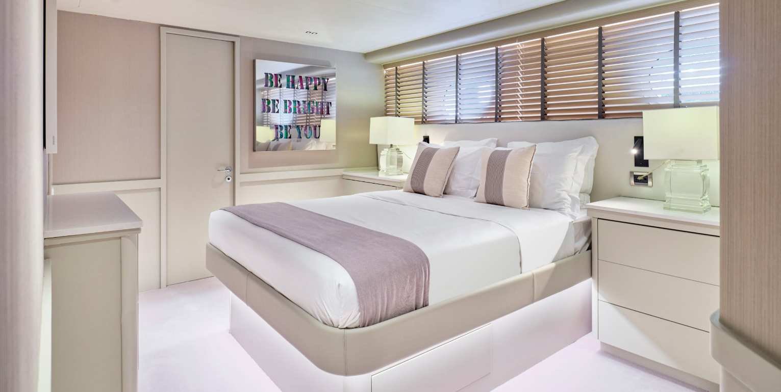 Luxury Motor Yacht ENDLESS SUMMER