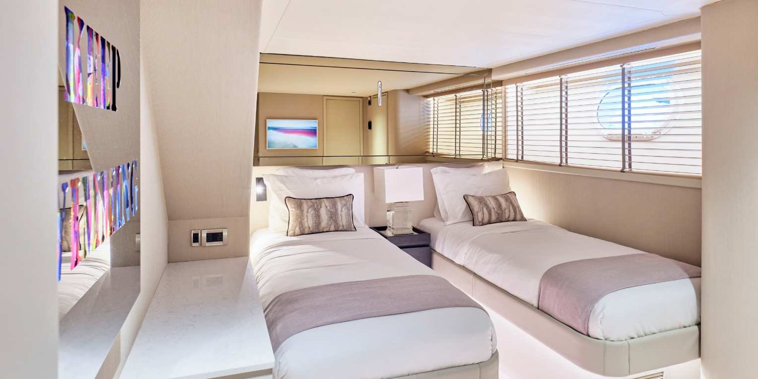 Luxury Motor Yacht ENDLESS SUMMER