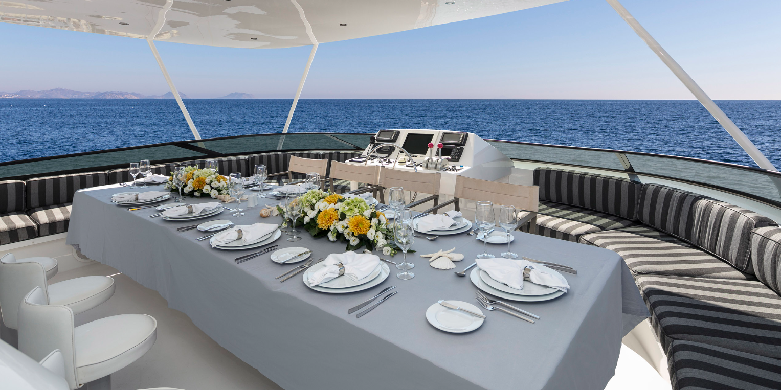 Luxury Motor Yacht ENDLESS SUMMER