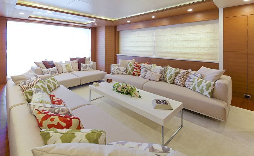 Luxury Motor Yacht KINTARO