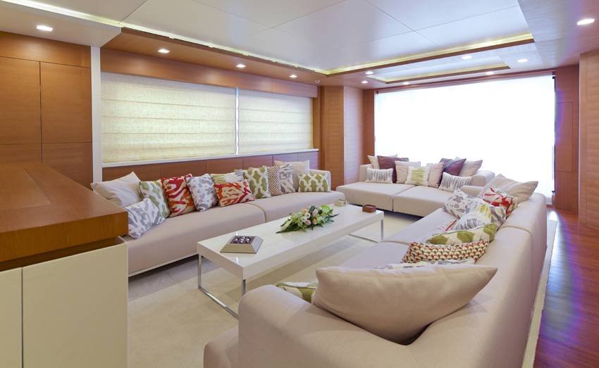 Luxury Motor Yacht KINTARO