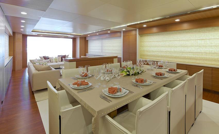 Luxury Motor Yacht KINTARO