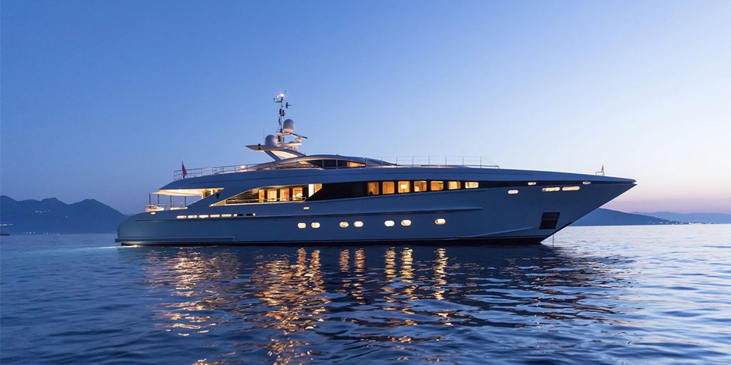 Luxury Motor Yacht L'EQUINOX | LEQUINOX front Luxury Motor Yacht L'EQUINOX