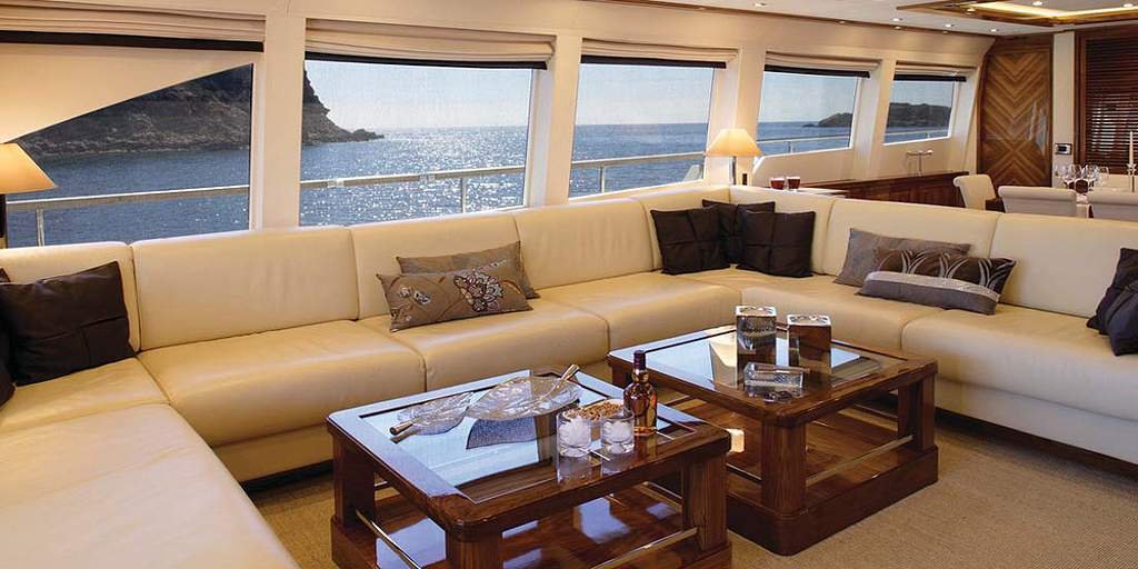 Luxury Motor Yacht DRAGON