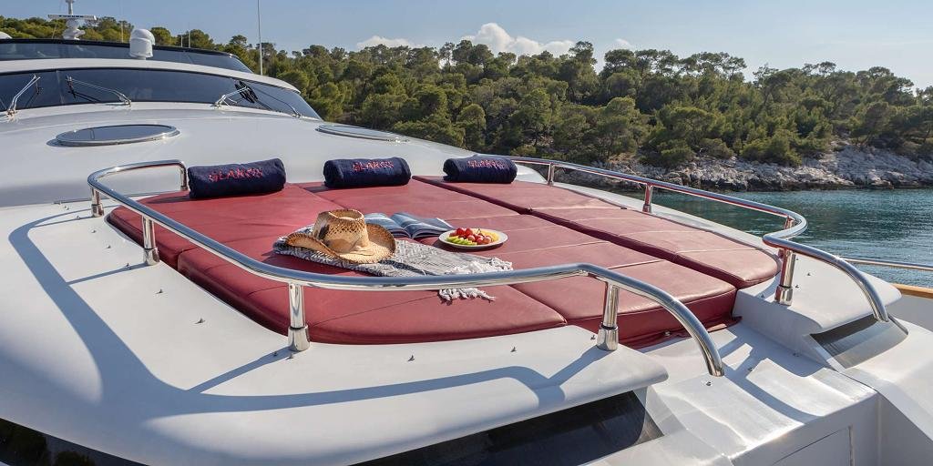 Luxury Motor Yacht GLAROS