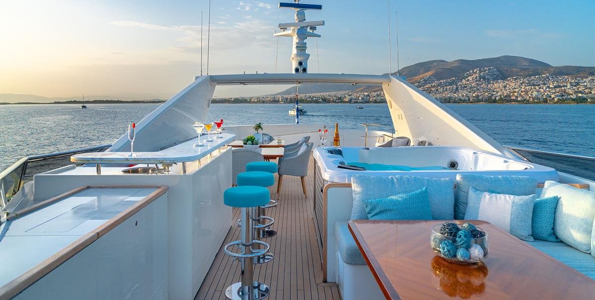 Luxury Motor Yacht GLADIUS
