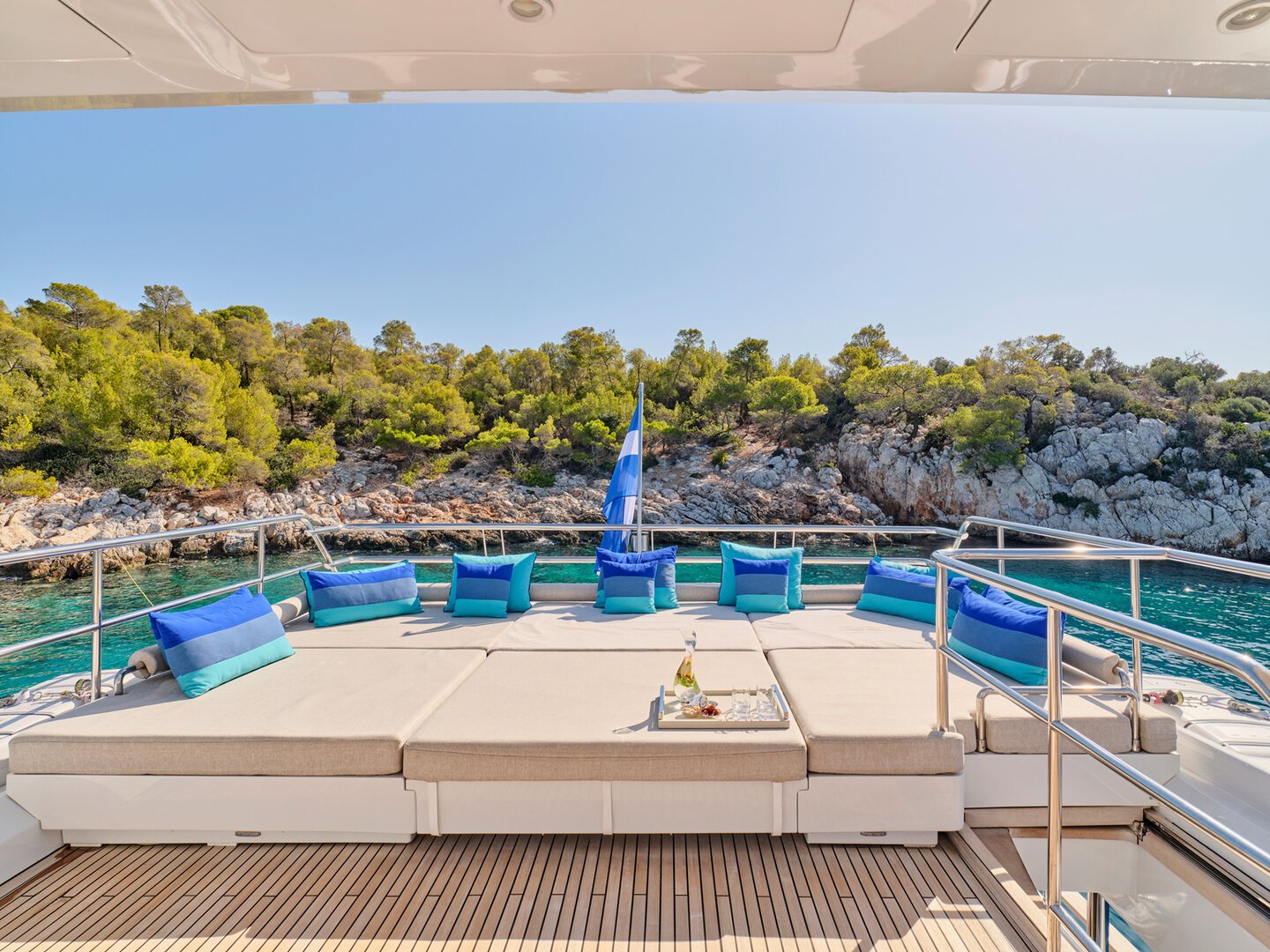 Luxury Motor Yacht HAKUNA MATATA