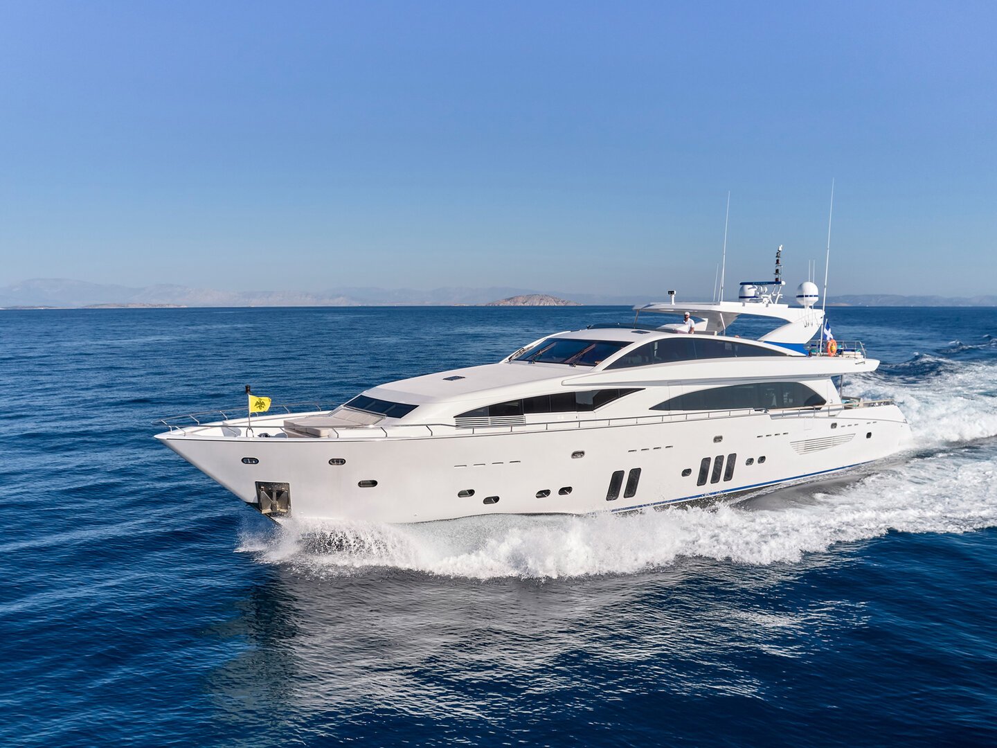 Luxury Motor Yacht HAKUNA MATATA
