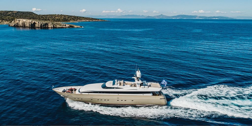 Luxury Motor Yacht LOANA