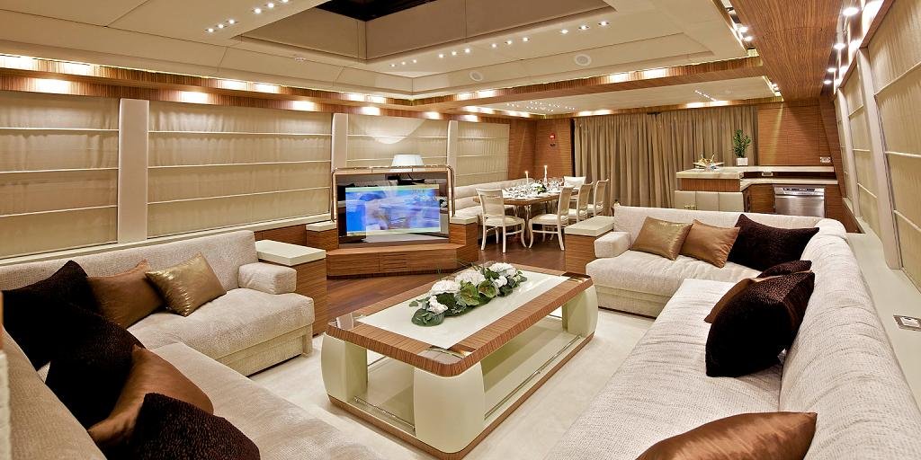 Luxury Motor Yacht O’PATI