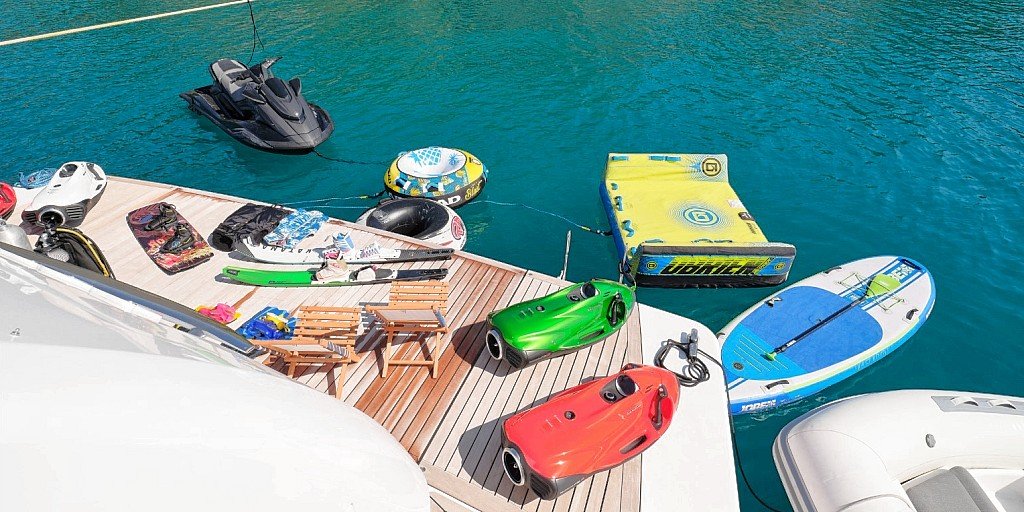 Motor-Yacht-Rare-Diamond-8-Hellas-Yachting Luxury Motor Yacht RARE DIAMOND