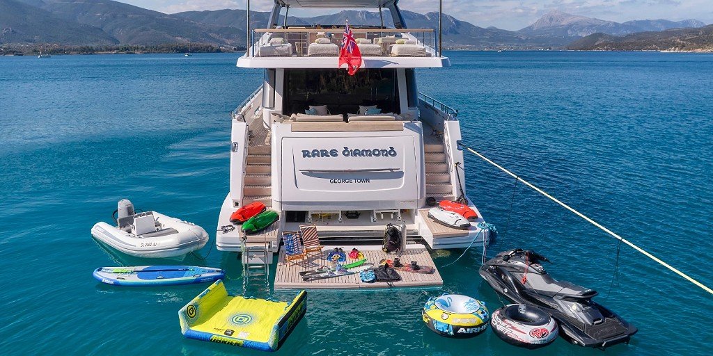 Motor-Yacht-Rare-Diamond-9-Hellas-Yachting Luxury Motor Yacht RARE DIAMOND