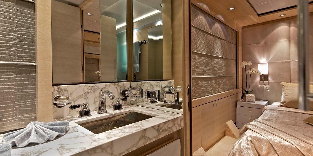 Luxury Motor Yacht O’PATI