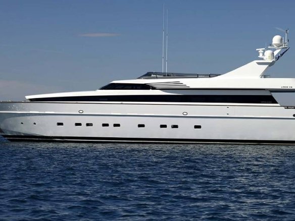Luxury Motor Yacht FELIGO V