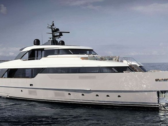 Luxury Motor Yacht FLORI