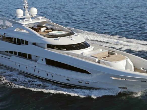 Mega Motor Yacht MADO
