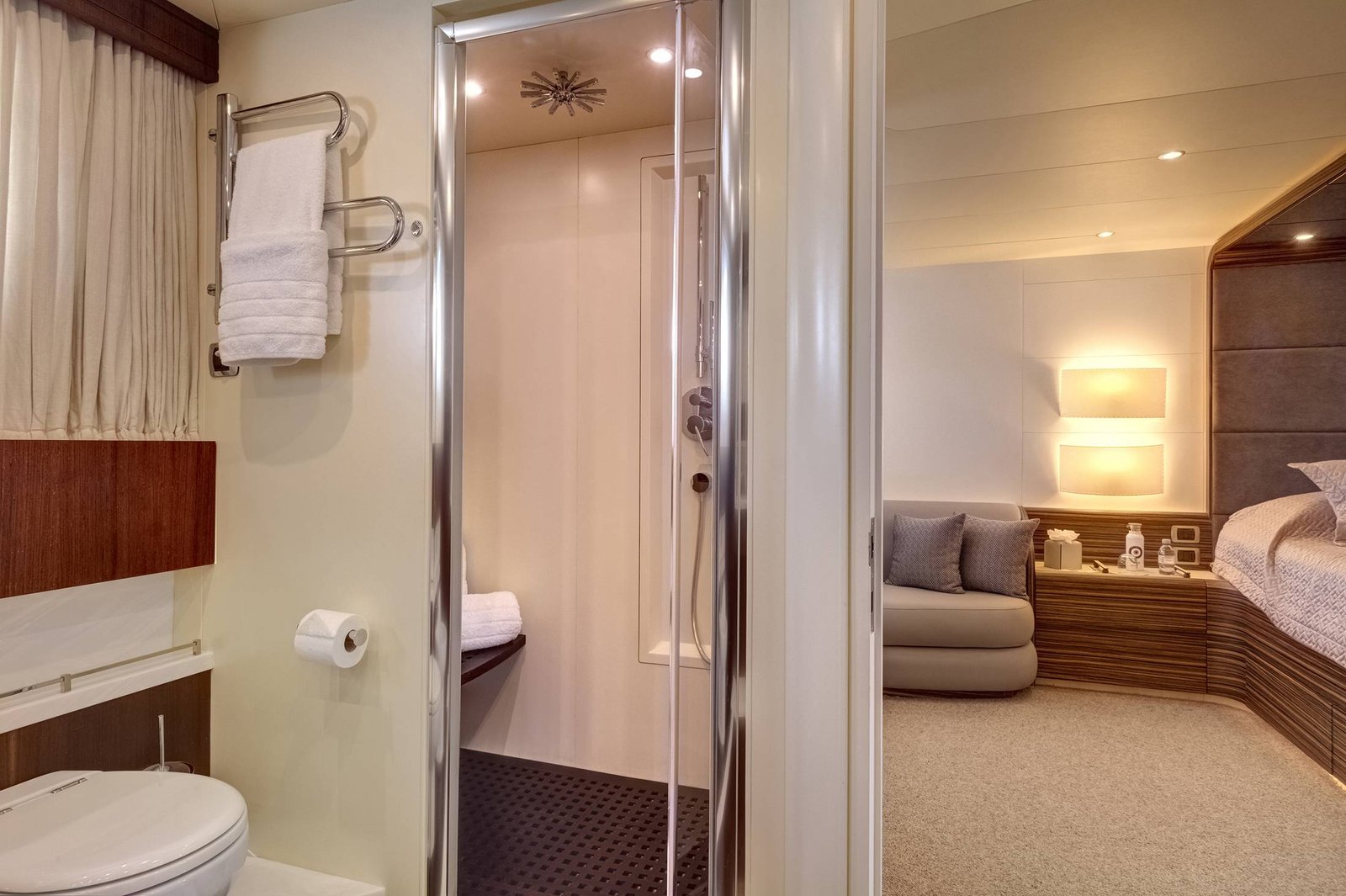 Luxury Motor Yacht PAREAKI II