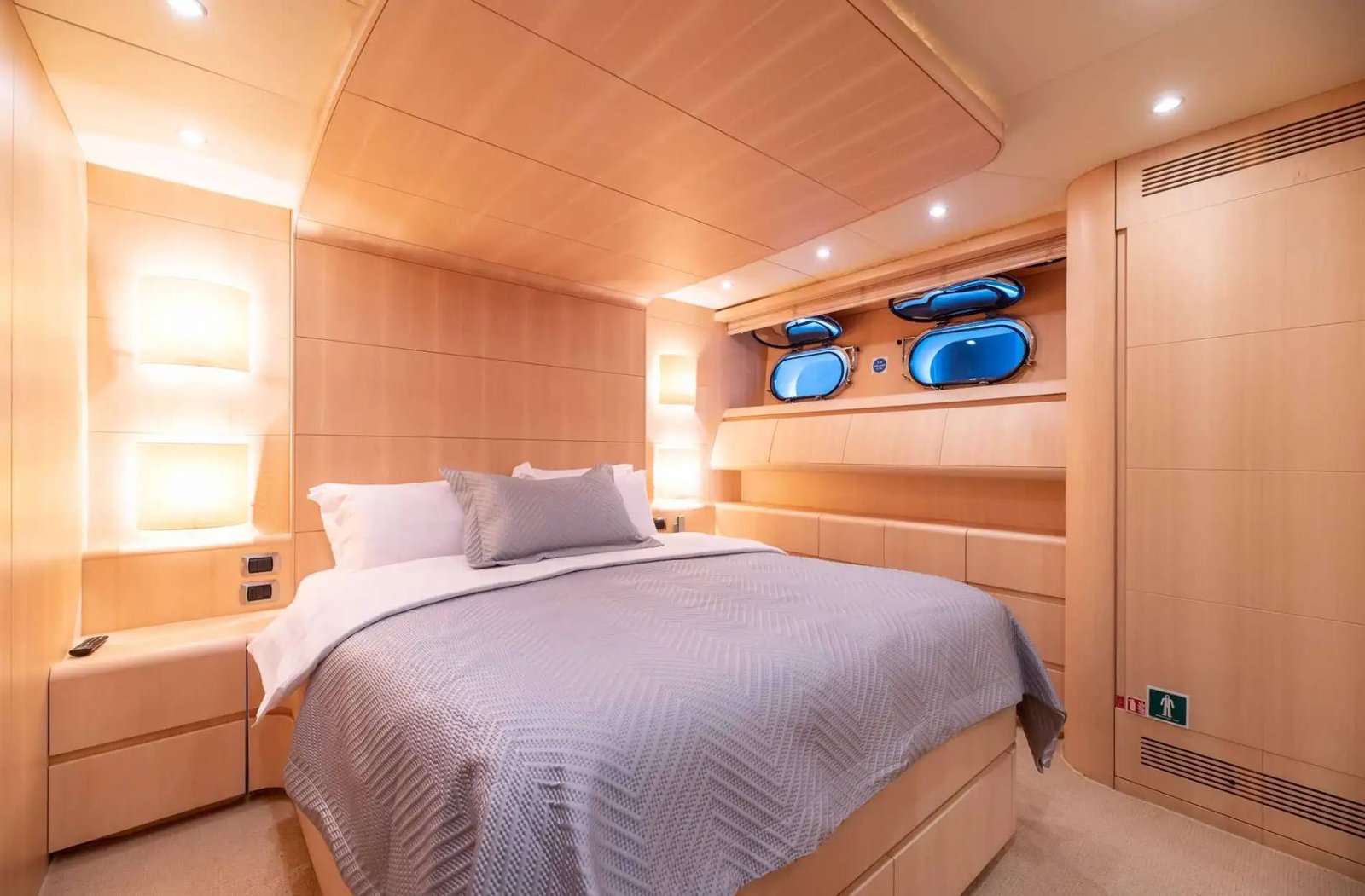 Luxury Motor Yacht PAREAKI II