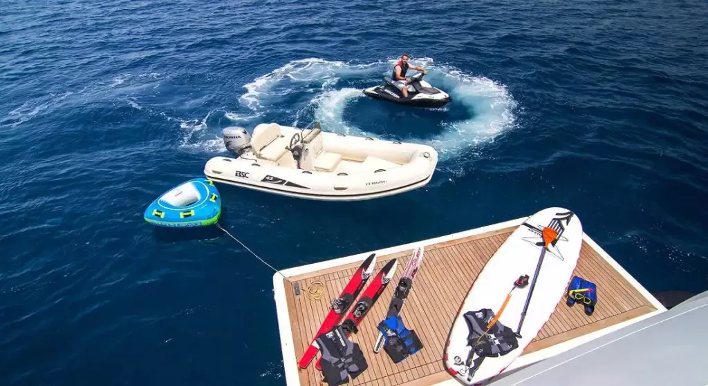 Luxury Motor Yacht REGINA K
