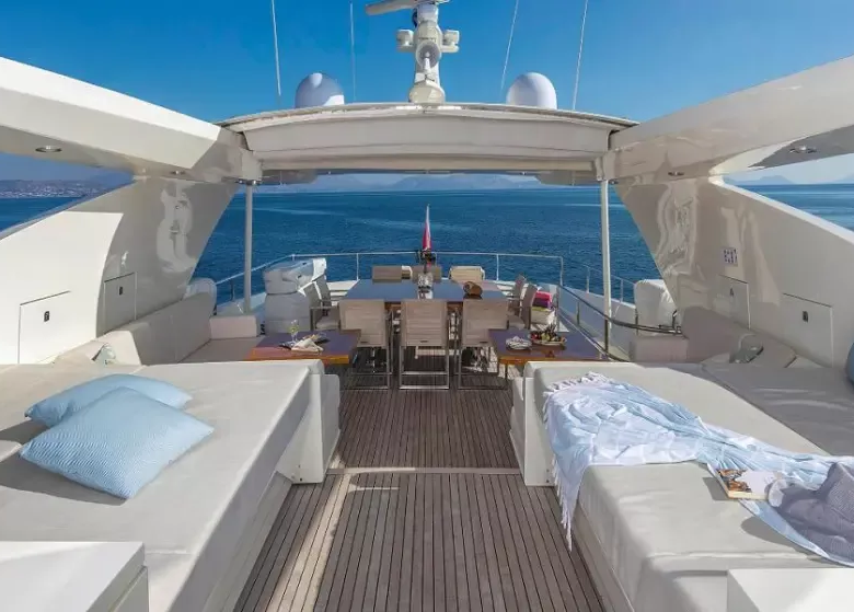 780