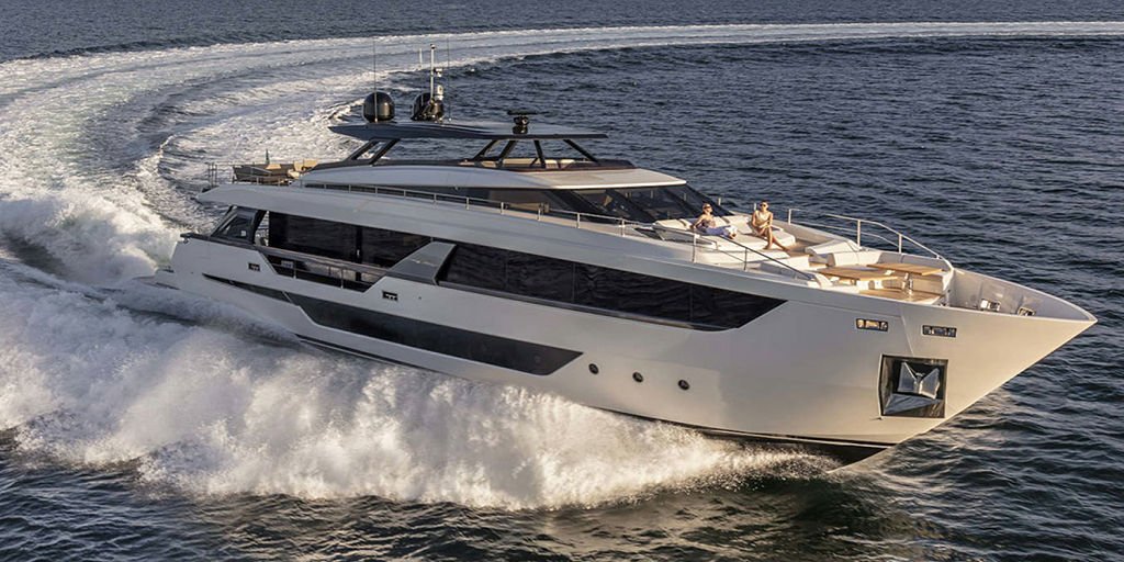 Luxury Motor Yacht SPICA