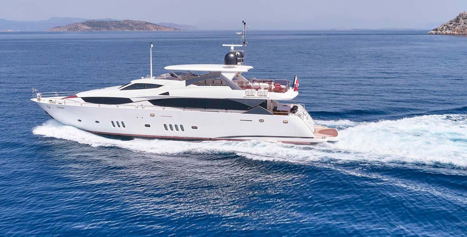 Luxury Motor Yacht WHITE PEARL