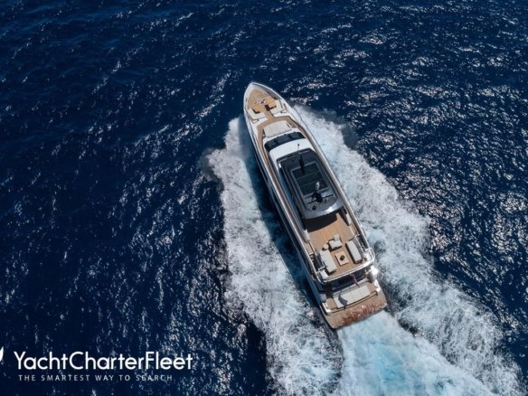 Luxury Motor Yacht IANASSA